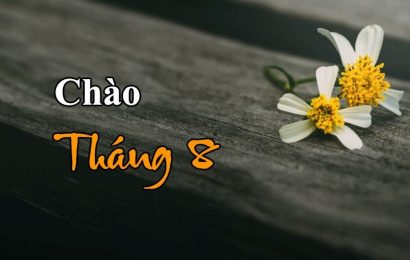 Vần thơ tháng tám…