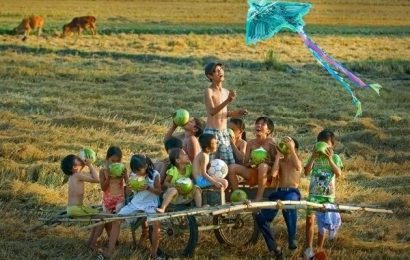 TUỔI THƠ ƠI…!