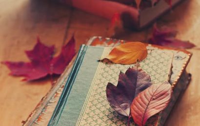 Viết cho tháng Mười Viết cho tháng Mười